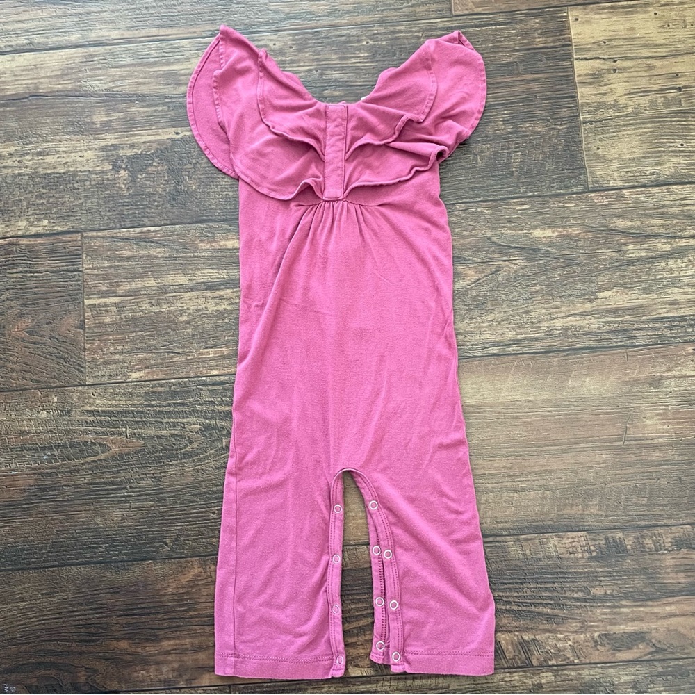 Kate Quinn Mauve Romper Bodysuit. Size 6-12 Months.
